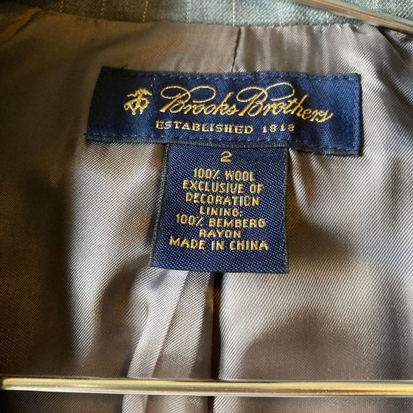 Brooks Brothers wool blazer - dove gray with white pinstripes - Picture 6 of 6